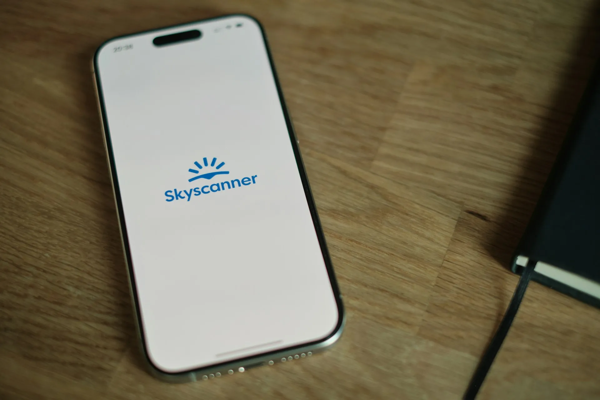 Пошаговое руководство: создание клона Skyscanner с помощью Adalo